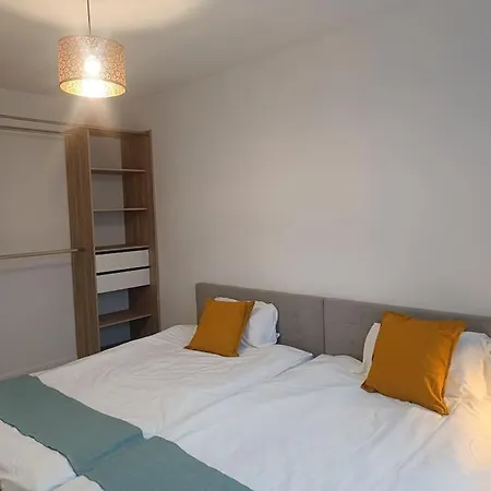 Appartement Aux Portes De Paris, Metro 12 Aubervilliers Exterior photo